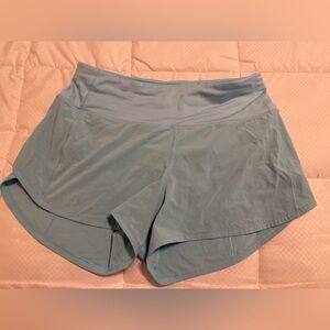Lululemon Speed Up Mid Rise 4inch shorts